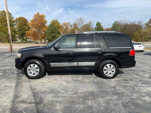 2010 Lincoln Navigator 4WD - cars & trucks - by dealer - vehicle... for sale in Jopin, MO – photo 2