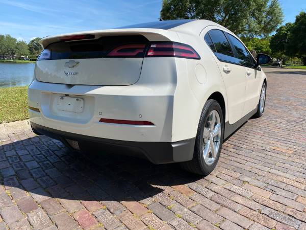 2013 Chevrolet Volt Premium w/Navigation LOADED for sale in SAINT PETERSBURG, FL – photo 7