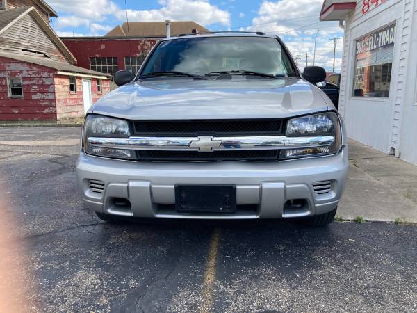 2004 CHEVROLET TRAILBLAZER 4WD - - by dealer - vehicle for sale in New Carlisle, OH – photo 3