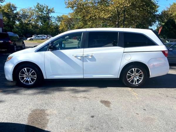 2011 Honda Odyssey EX-L w/ DVD - cars & trucks - by dealer - vehicle... for sale in Trenton, PA – photo 4