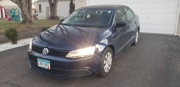 2013 Volkswagen Jetta s super low miles 28,000 only - cars & trucks... for sale in Minneapolis, MN – photo 11