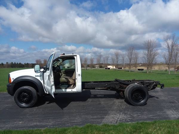 2005 Ford F450 XL Super Duty Cab and Chassis 42k Mi V10 Gas for sale in Gilberts, IA – photo 8