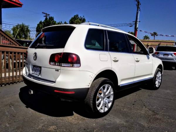 2010 Volkswagen Touareg 4dr VR6 "FAMILY OWNED BUSINESS SINCE 1991" for sale in Chula vista, CA – photo 6