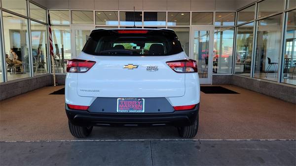 2021 Chevy Chevrolet TrailBlazer LS suv White - - by for sale in Flagstaff, AZ – photo 4