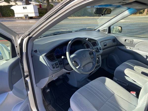 2002 Toyota Sienna - Full Roof Rack/Third Row - - by for sale in San Luis Obispo, CA – photo 18