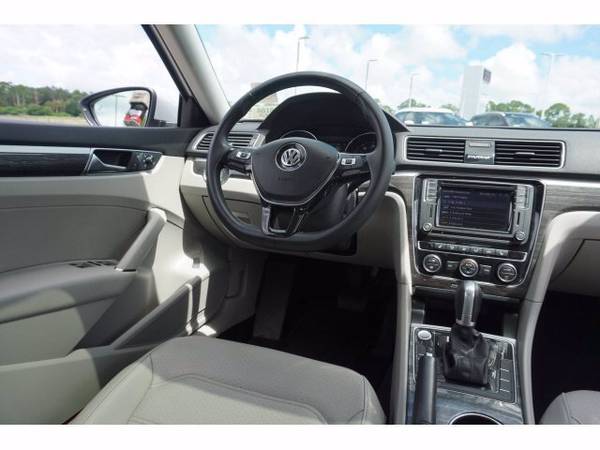 2018 VW Volkswagen Passat 2.0T SE hatchback - cars & trucks - by... for sale in Cocoa, FL – photo 8