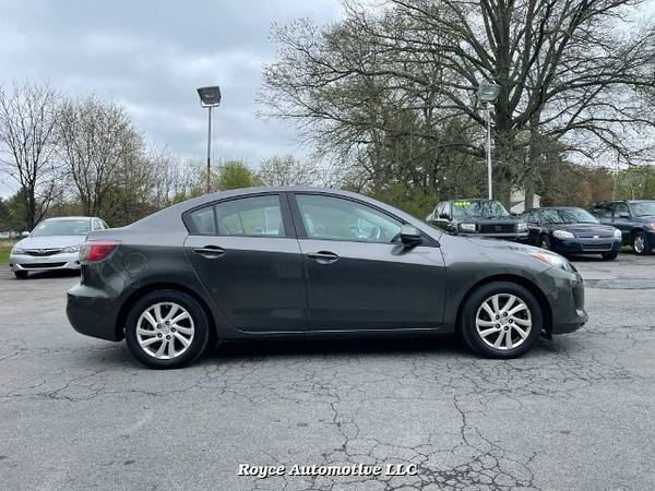 2012 Mazda Mazda3 i Touring 4-Door 5-Speed Automatic for sale in Lancaster, PA – photo 11