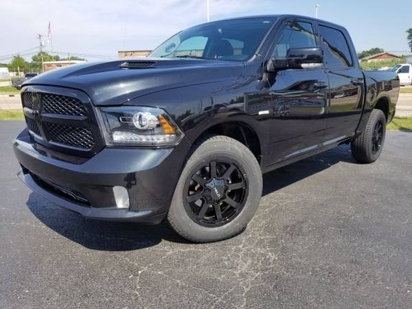 2017 Ram 1500 Crew Cab - Financing Available! for sale in Grayslake, IL – photo 8