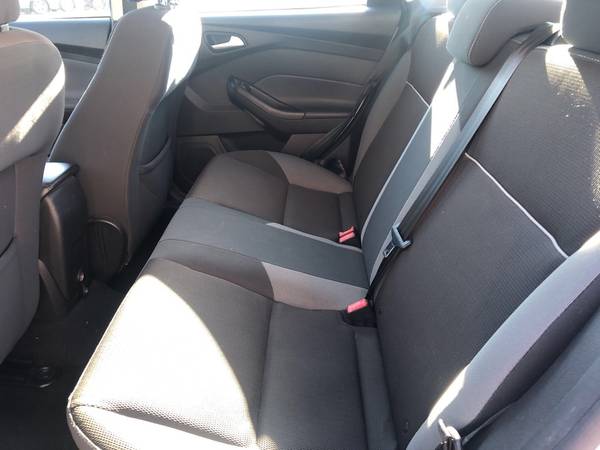 2013 Ford Focus SE - Try - - by dealer - vehicle for sale in Fairview Heights, MO – photo 15