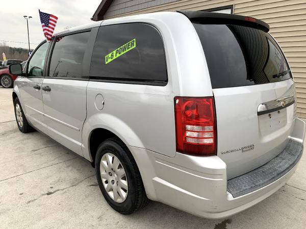 2008 Chrysler Town & Country 4dr Wgn LX - cars & trucks - by dealer... for sale in Chesaning, MI – photo 16