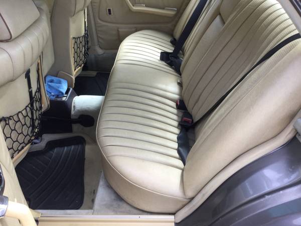 1985 Mercedes Benz 300D - cars & trucks - by owner - vehicle... for sale in Glen Cove, NY – photo 13