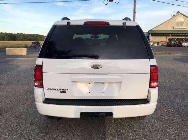 2004 Ford Explorer XLT 4.0L 4WD * White * 3rd Row Seating for sale in Monroe, NY – photo 6