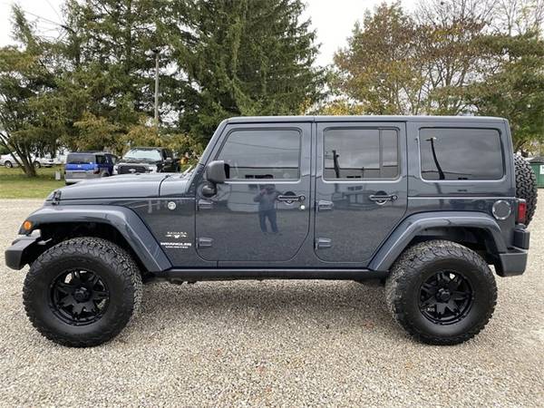2017 Jeep Wrangler Unlimited Sahara - cars & trucks - by dealer -... for sale in Chillicothe, WV – photo 10