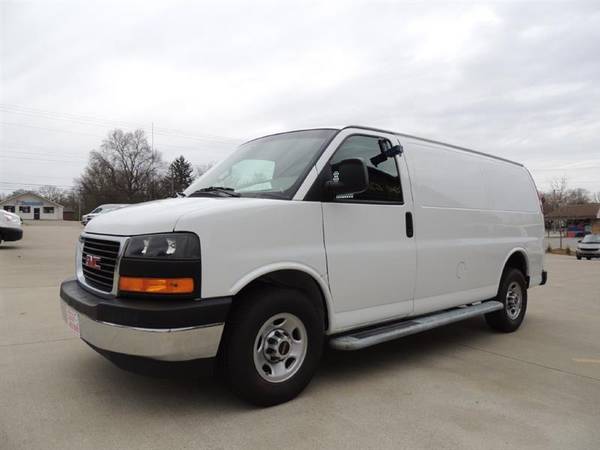 2019 GMC Savana 2500 Cargo Work Van! WORK READY! LIKE NEW! 24k for sale in Whitehouse, OH – photo 2