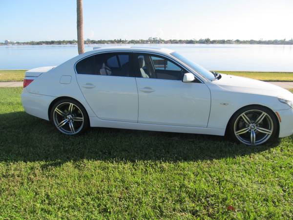 BMW 535i Sport 2009. 101K miles. Really nice car. - cars & trucks -... for sale in Ormond Beach, FL – photo 5