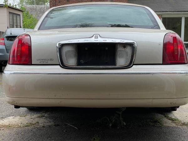 2000 Lincoln town car cartier for sale in Hartford, CT – photo 3