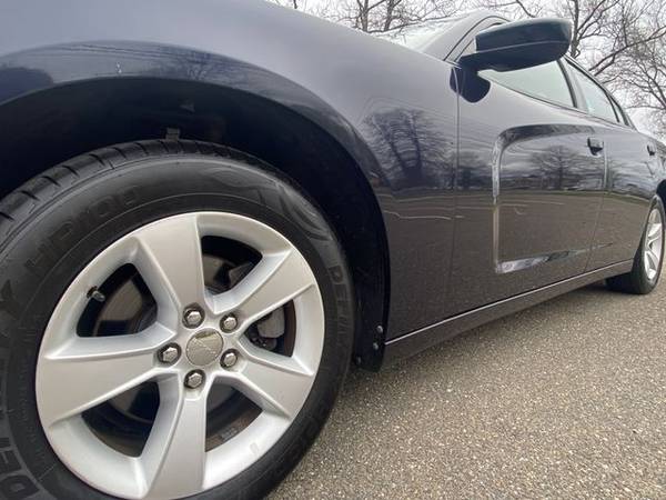 2012 Dodge Charger Excellent Condition DRIVE TODAY! - cars & for sale in Other, CT – photo 2