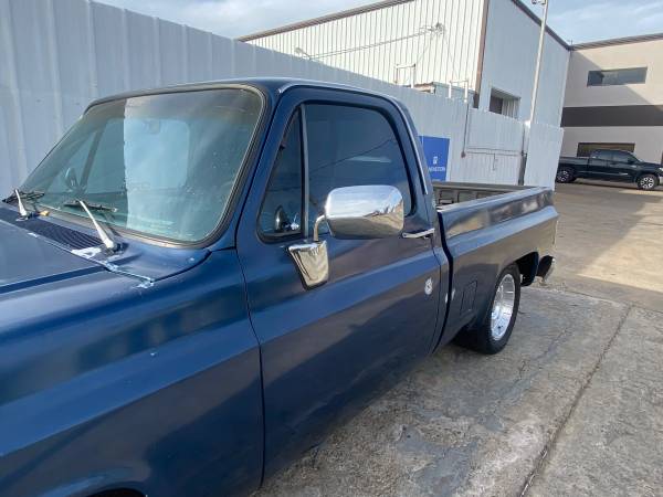1981 Chevy C10! Short Bed! 350 V8! Runs good! Needs cosmetic work -... for sale in Fort Worth, TX – photo 7