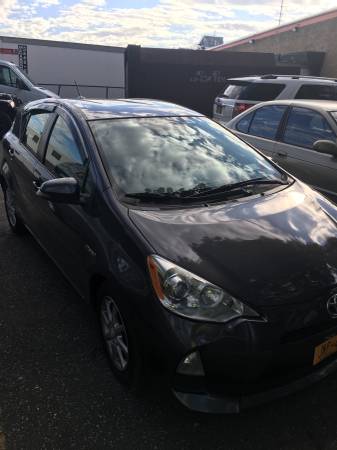2013 Toyota Prius C for sale in Copiague, NY – photo 2