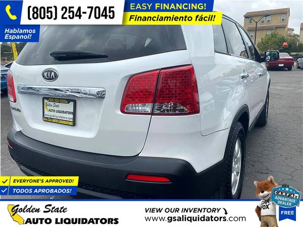 2012 KIA Sorento LX PRICED TO SELL! - cars & trucks - by dealer -... for sale in Oxnard, CA – photo 3