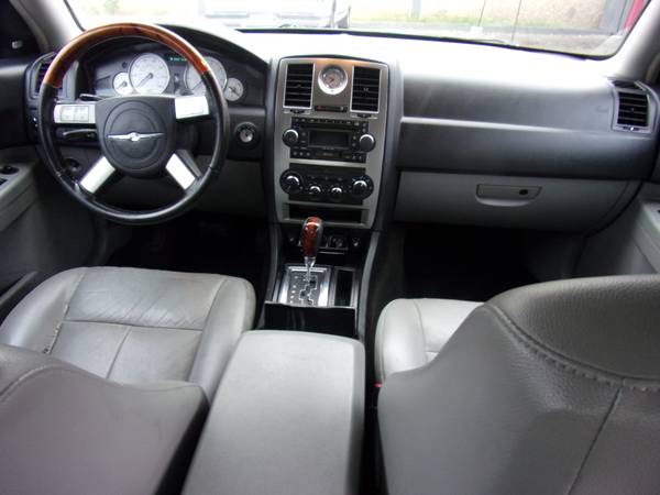 2006 Chrysler 300 Touring 4D Sedan, Clean Title! for sale in Marysville, CA – photo 11