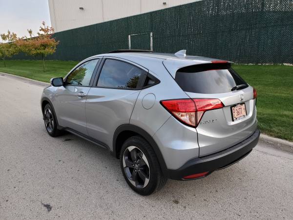 2018 Honda HR-V - cars & trucks - by owner - vehicle automotive sale for sale in Bridgeview, IL – photo 3