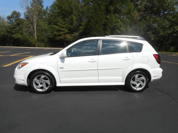 2008 PONTIAC VIBE / TRUE 1 OWNER CAR / LOADED / SUPER CLEAN! for sale in Highland Park, IL – photo 6