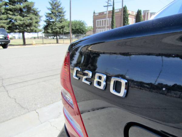 2007 Mercedes Benz C280 Luxury Sedan for sale in Stockton, CA – photo 10