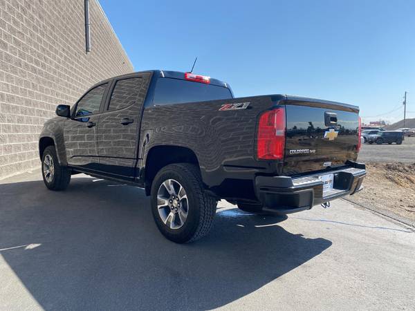 2018 Chevy Chevrolet Colorado 4WD Z71 pickup Black for sale in Jerome, ID – photo 5