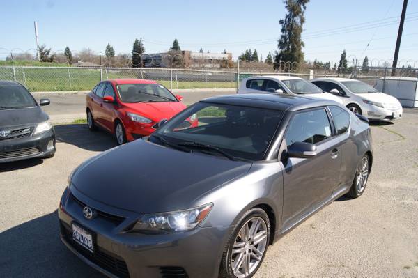 2013 Scion tC 2dr HB 6 Speed Manual - - by dealer for sale in Fresno, CA – photo 8