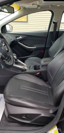 NICE!!! 2012 Ford Focus 5dr HB SEL for sale in Chesaning, MI – photo 10