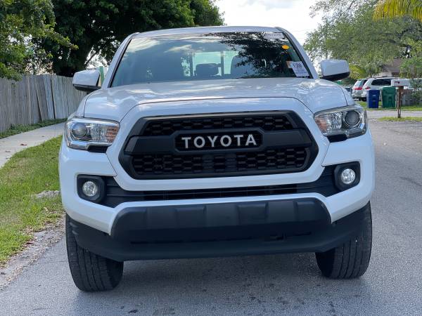 2016 Toyota Tacoma - - by dealer - vehicle automotive for sale in Hollywood, FL – photo 3