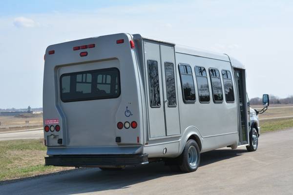 2012 Ford E-450 22 Passenger Paratransit Shuttle Bus for sale in Crystal Lake, OH – photo 8