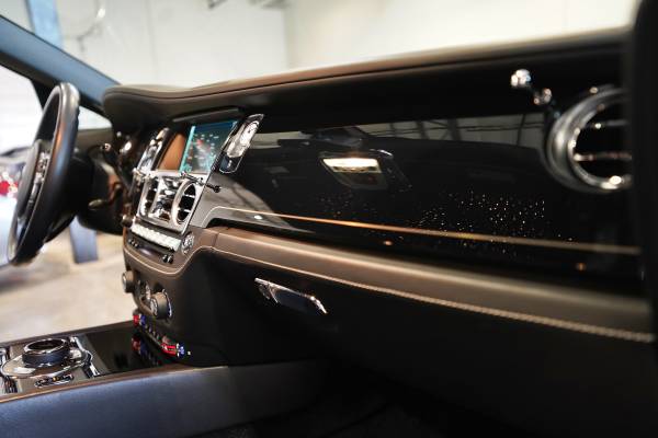 ROLLS ROYCE WRAITH 624HP STARLIGHT NEW TIRES ghost phantom culinan for sale in Portland, OR – photo 15