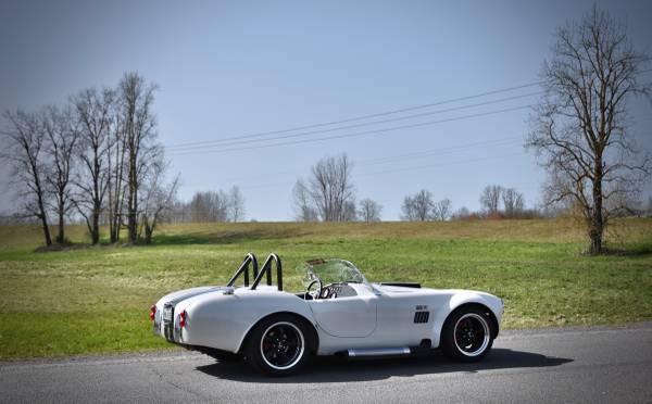 LIVE AUCTION: 1965 Shelby Cobra Replica - Factory Five Five Racing for sale in Los Angeles, CA – photo 6