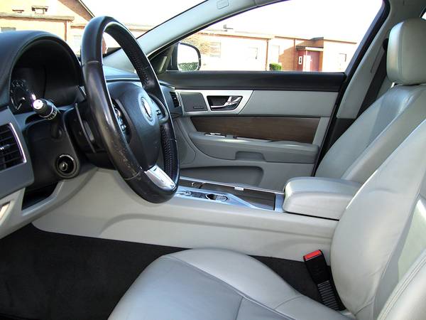 ► 2013 JAGUAR XF 3.0 AWD - SUPERCHARGED V6, NAVI, SUNROOF, 19"... for sale in East Windsor, CT – photo 19