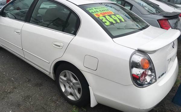 2003 Nissan Altima 108,000 miles - SALES SPECIAL / HUGE SELECTION! for sale in Everett, WA – photo 3