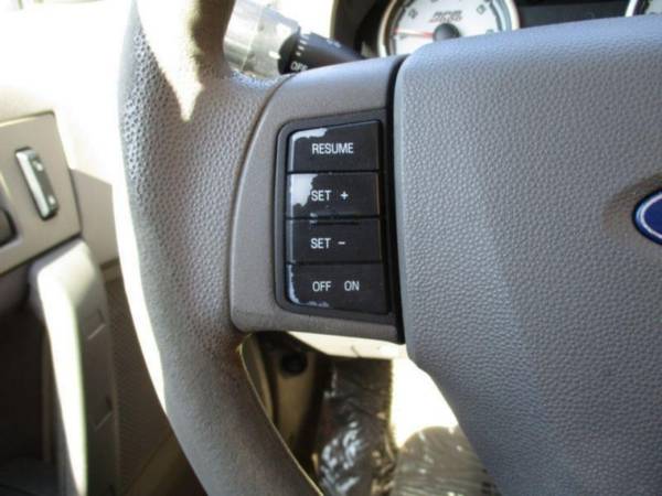 2009 Ford Focus SE - cars & trucks - by dealer - vehicle automotive... for sale in FAIRMONT, MN – photo 24