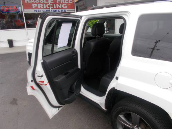 2015 Jeep Patriot High Altitude 4x4 - Heated Leather / Sunroof for sale in Coventry, RI – photo 18