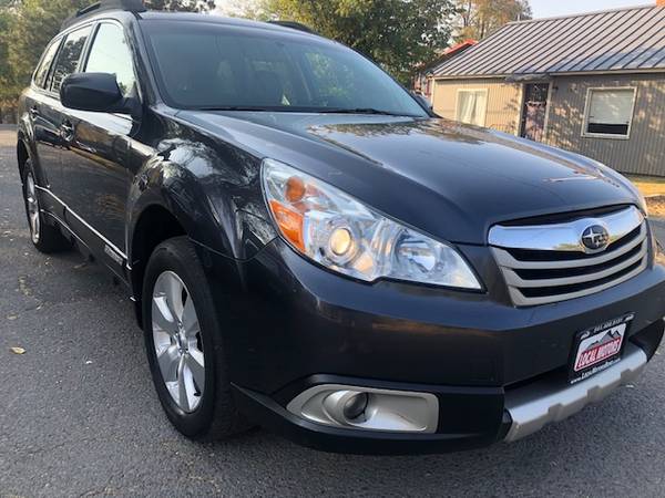2012 Subaru Outback Limited 3.6L R AWD Wagon Leather Loaded 2 Owner... for sale in Bend, OR – photo 3