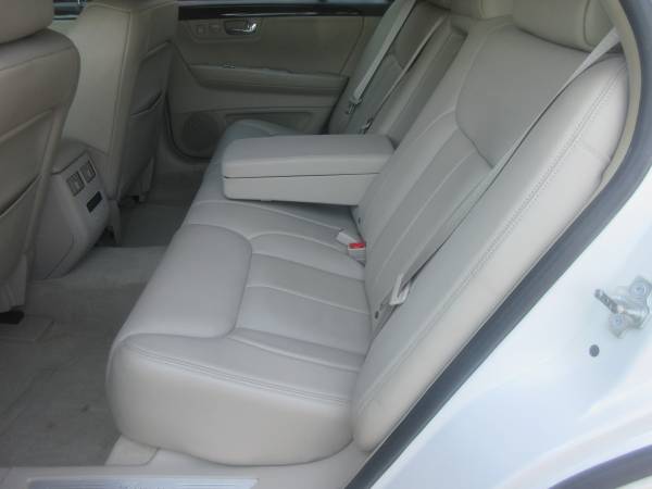2008 CADILLAC DTS LUXURY SPORT EDTION PEARL WHITE ON TAN 84k for sale in Little Rock, AR – photo 17