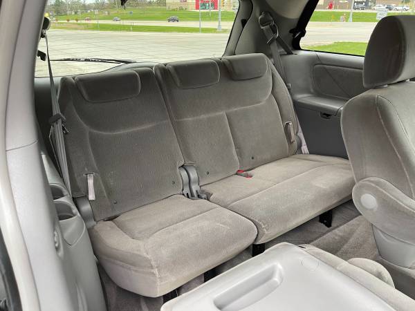 2010 TOYOTA SIENNA SEATS 8 - - by dealer - vehicle for sale in Carlisle, IA – photo 15