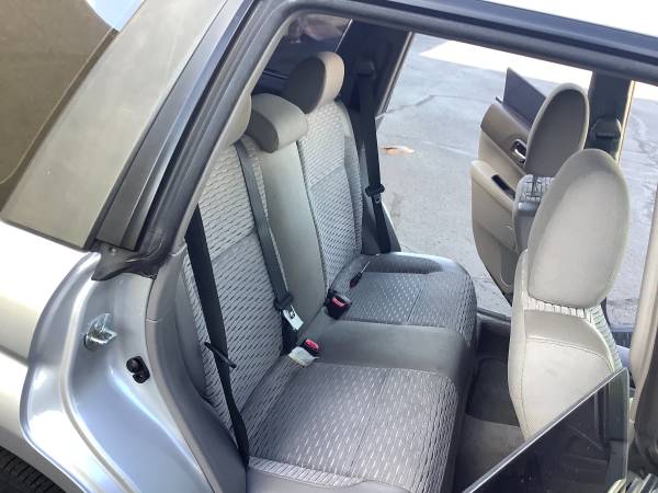 2005 SUBURU FORESTER 2.5XS - CLEAN - RUNS GREAT - COLD AIR - COLD AIR for sale in Glendale, AZ – photo 13