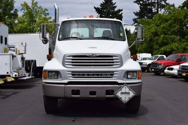 2005 Sterling Acterra Lube Fuel Mechanics Service Truck Diesel PTO for sale in Springfield, OR – photo 2