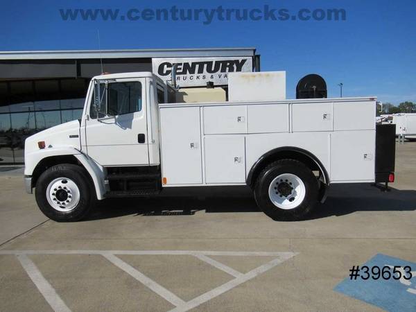 2003 Freightliner FL70 REGULAR CAB WHITE ****BUY NOW!! - cars &... for sale in Grand Prairie, TX – photo 3