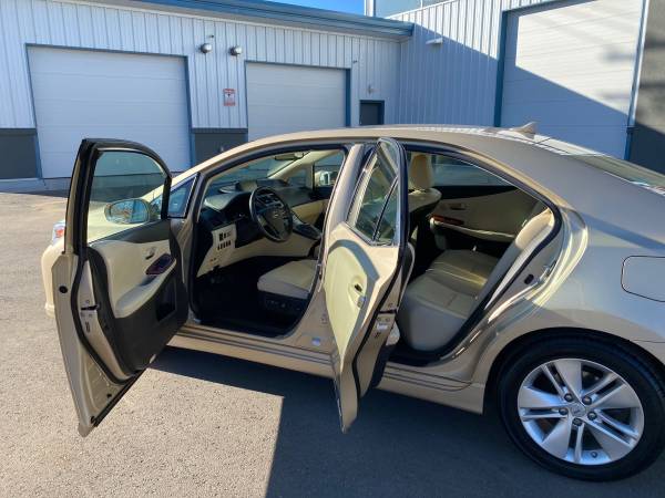 2010 Lexus HS 250h, Navi, Clean Title, Low Miles, 36+ MPG, WOW -... for sale in Lakewood, CO – photo 10
