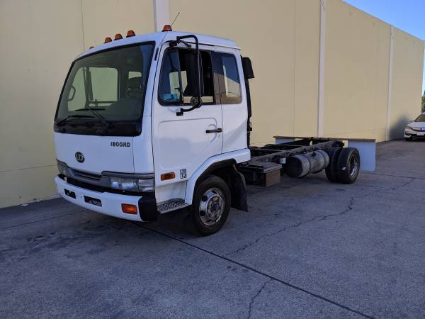 2002 Nissan UD 1800 cab & chassis 14Ft truck for sale in Fremont, CA