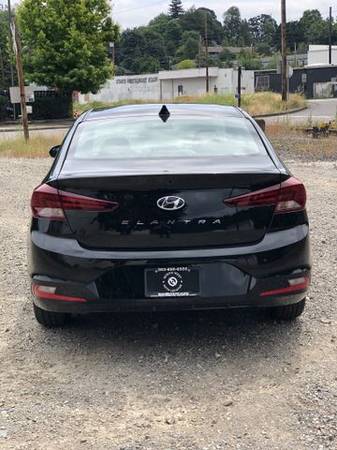 2020 HYUNDAI ELANTRA SEL LOADED LIKE NEW ONLY 2400MILES - cars &... for sale in Portland, WA – photo 4