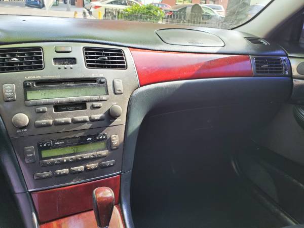 2003 LEXUS ES 300 - - by dealer - vehicle automotive for sale in Bronx, NY – photo 15