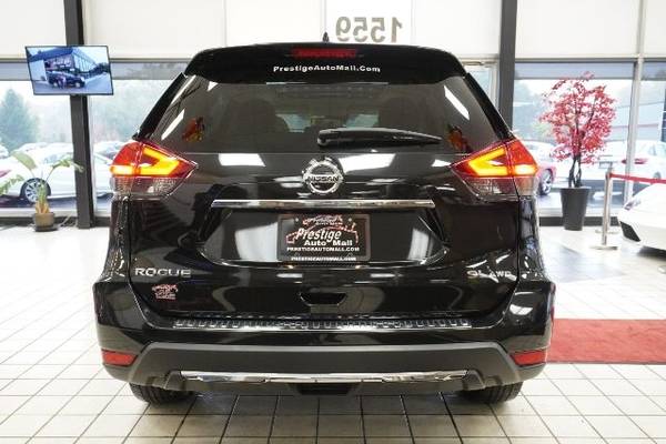 2017 Nissan Rogue SL - cars & trucks - by dealer - vehicle... for sale in Cuyahoga Falls, OH – photo 8